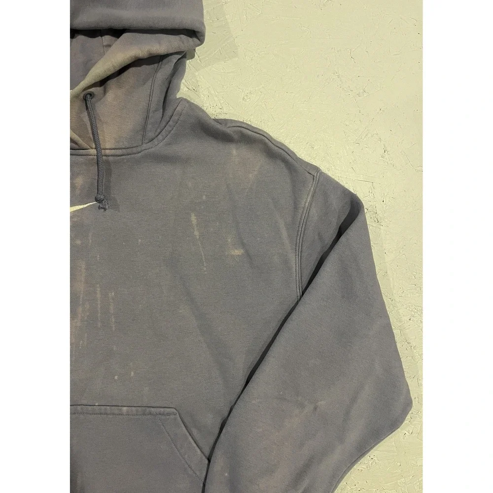 Nike Hoodie Mens Medium Purple Club Fleece Pullover Sweatshirt Swoosh DQ5860-519